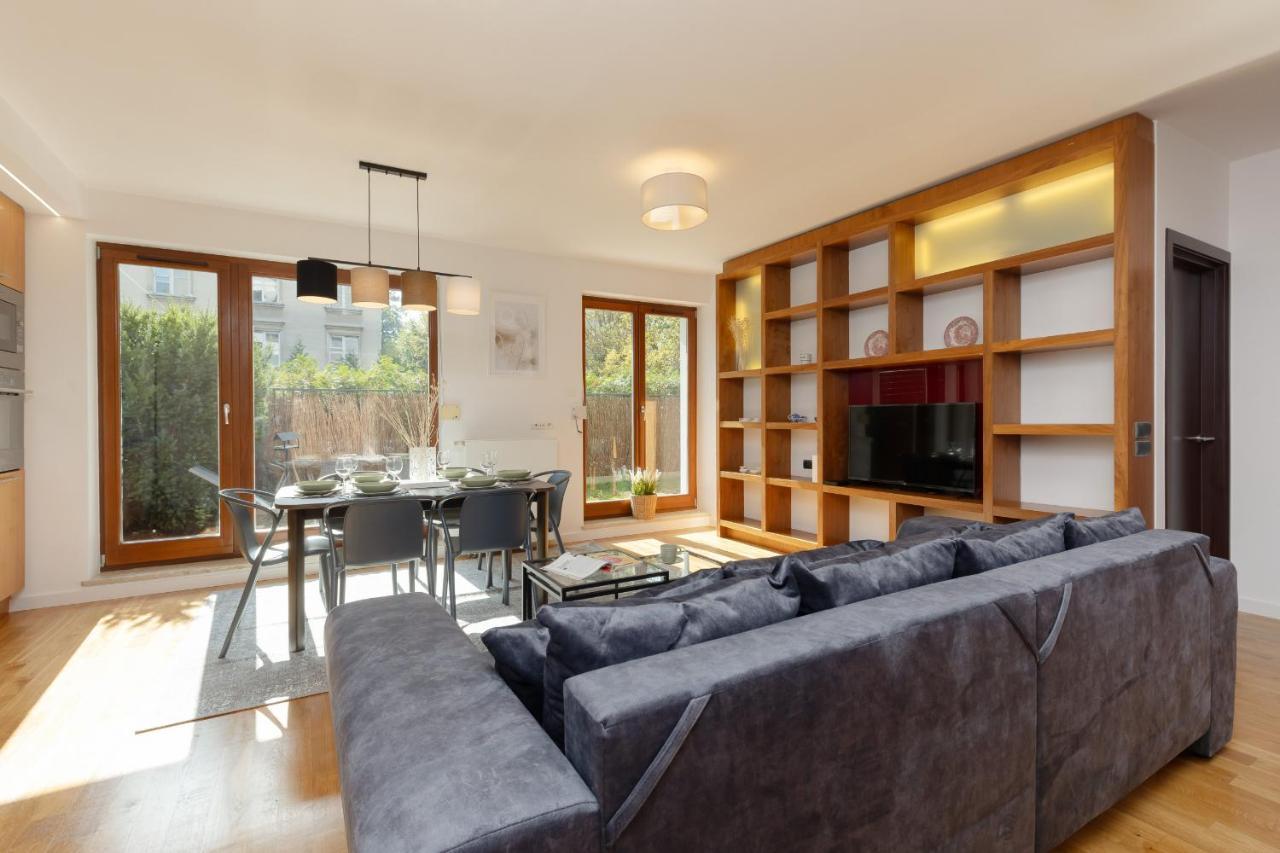 Old Mokotow Spacious Two-Bedroom Apartment By Noclegi Renters Varşovia Exterior foto